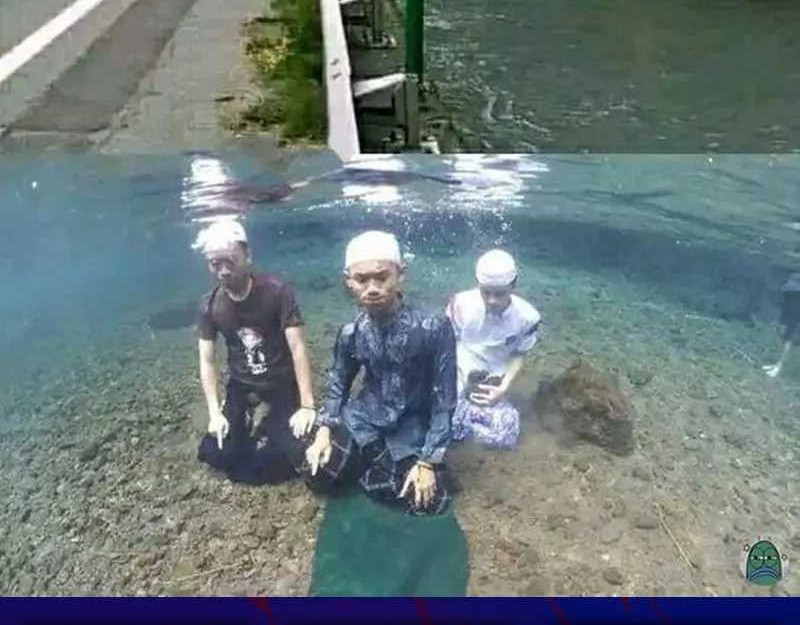 The Game’s Top Troll chapter 95 halaman 109